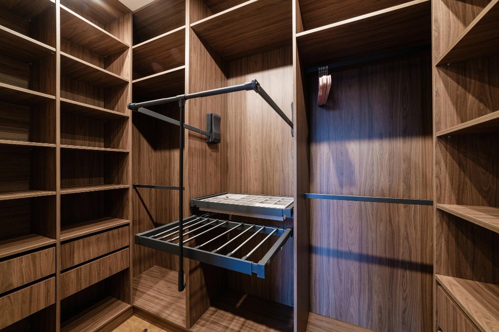 Custom Closet Systems Contractor in Careywood ID